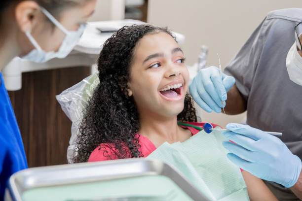 Best Cosmetic Emergency Dentistry in Emmon, AK